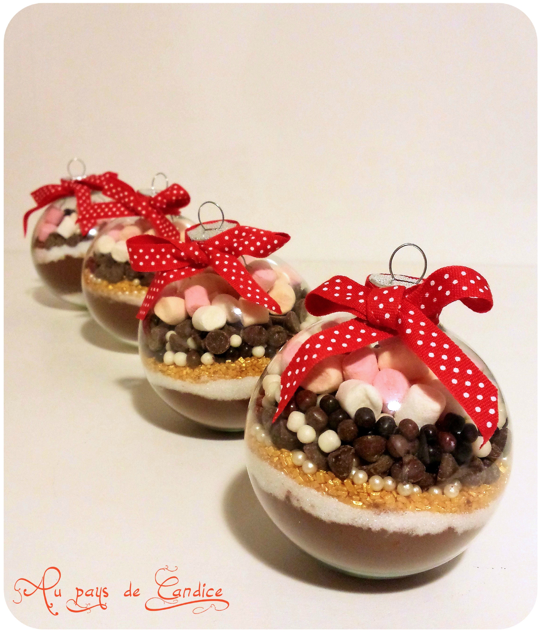 Boules de noel cadeau