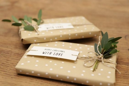 Papier cadeau recyclé noel