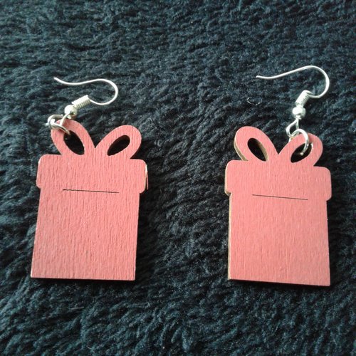 Cadeau de noel en metal