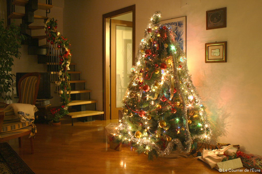 Cadeau de noel sous le sapin