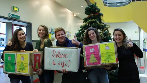 Offrir un cadeau de noel aux sans abris