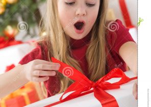 Ouverture de cadeau de noel