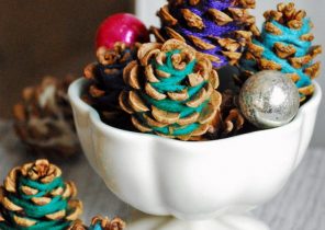 Cadeau de noel en pomme de pin