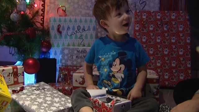 Deballage cadeau de noel