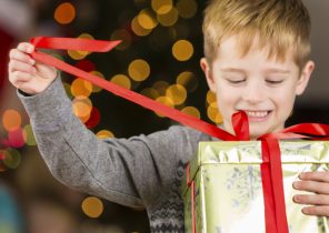 Cimbien de cadeau par enfant pour noel en moyenne