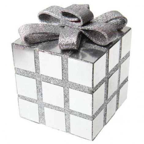 Cadeau de noel gris