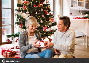 Cadeau noel personnes agees