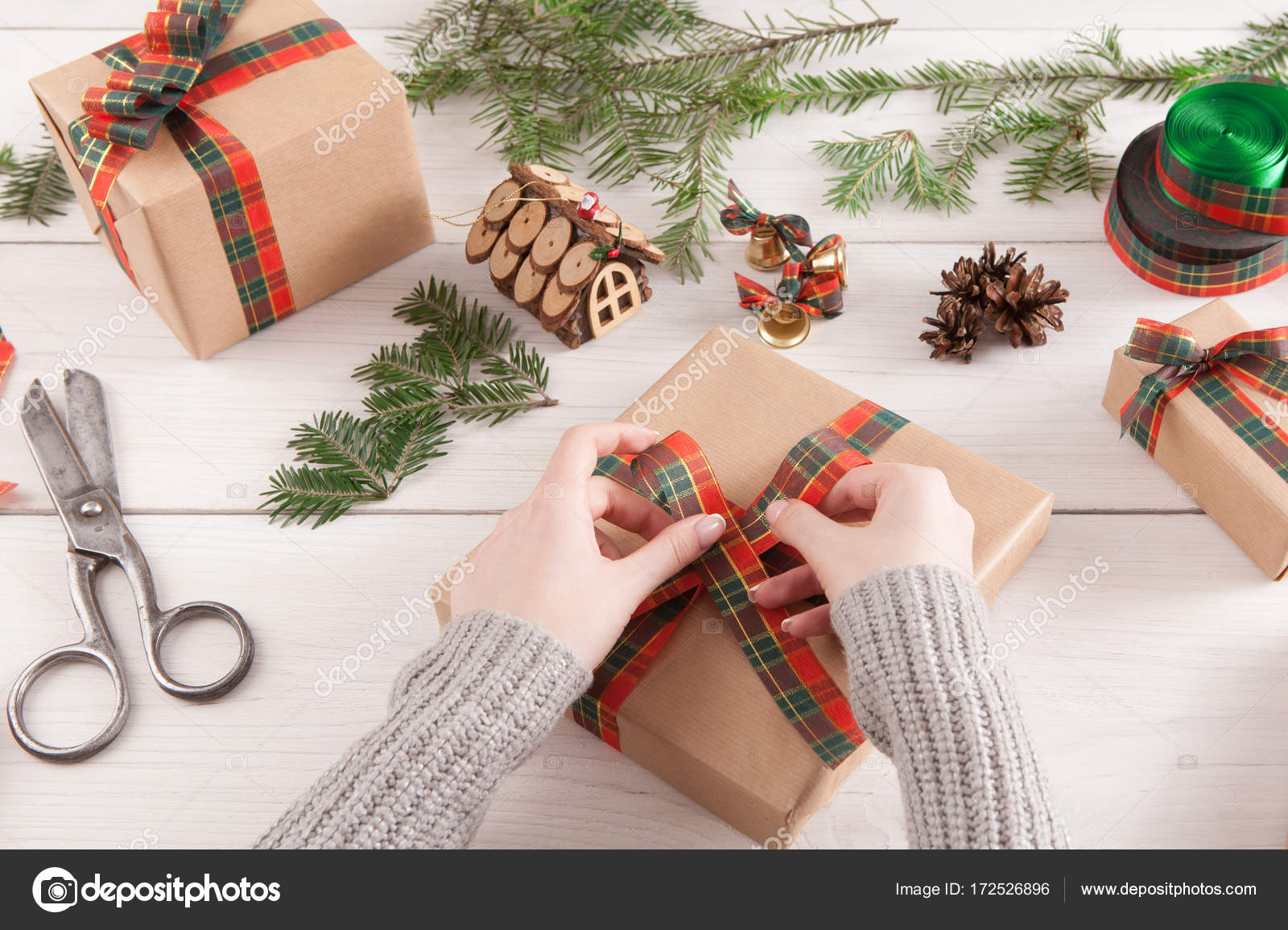 Papier cadeau noel moderne