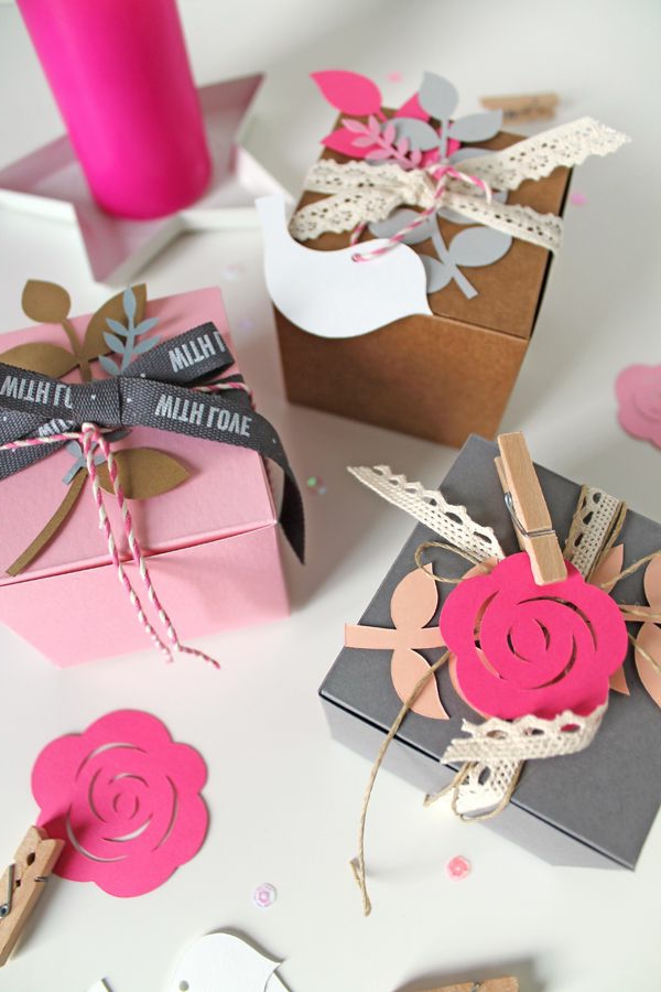 Fleur paquet cadeau noel