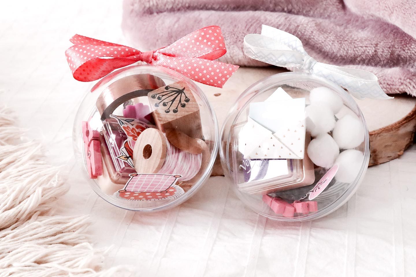 Noel cadeau boules