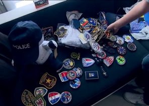Cadeau de noel policier