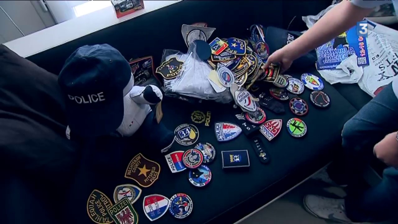 Cadeau de noel policier