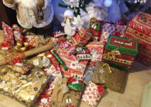 Emballage papier cadeau noel