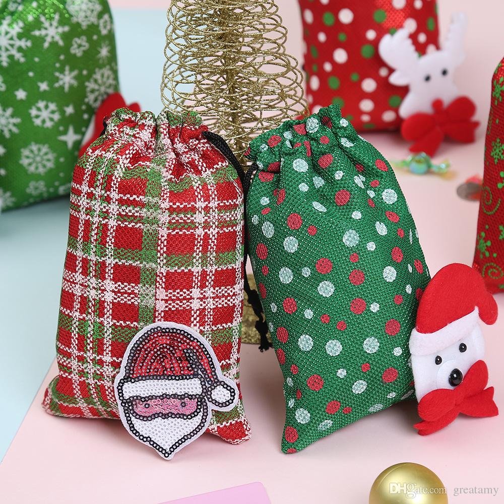 Bébé noel cadeau dessin