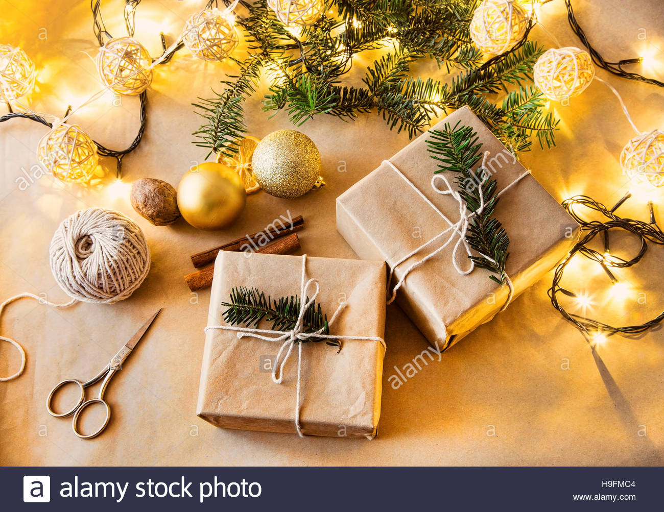 Cadeau de noel orange